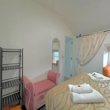 Cosy Woodquay Holiday home *