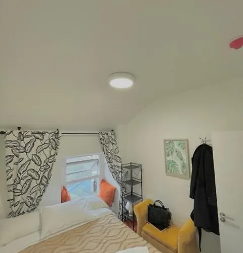 בית נופש Cosy Woodquay גלוואיי